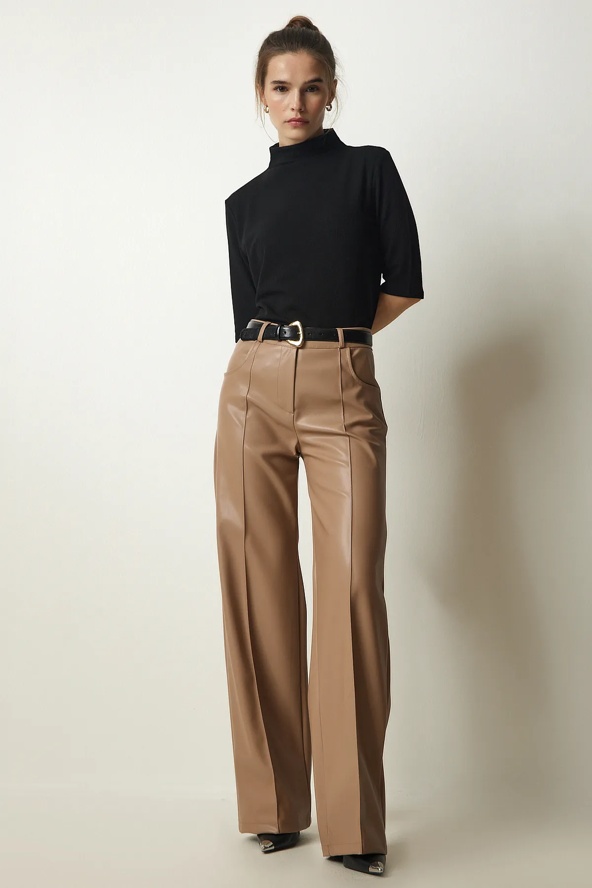 Happiness İstanbul  Biscuit Premium-Taschen-Kunstlederhose für Damen FN03151