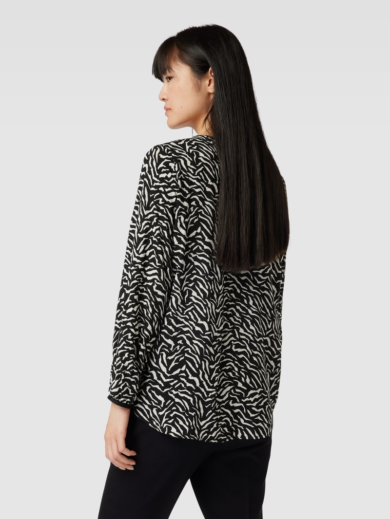 Blusenshirt aus Viskose mit Allover-Muster in schwarz