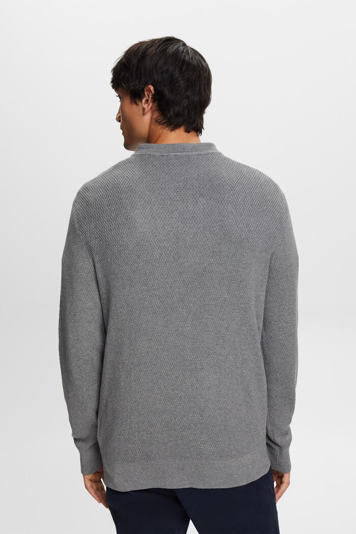 Strukturierter Strickpullover mit Rundhalsausschnitt