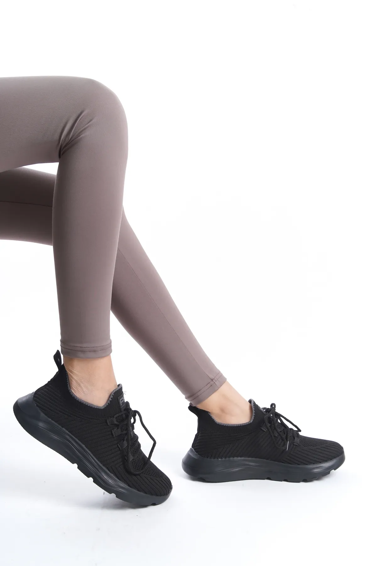 en7  Schwarzer, bequemer und leicht zu tragender Strick-Sneaker 4556 für Unisex
