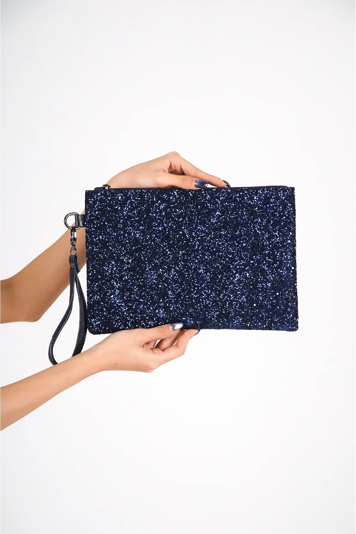 Capone Outfitters  Capone Paillettenbesetzte Paris 275 Marineblaue Damen-Clutch