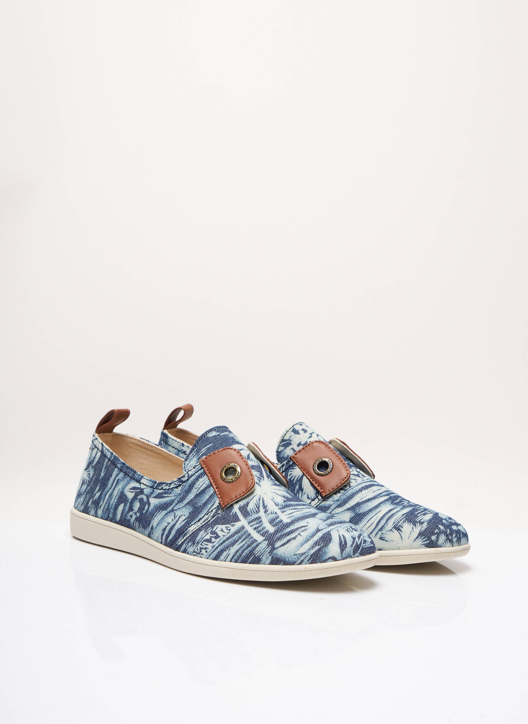 Armistice Baskets Femme couleur bleu