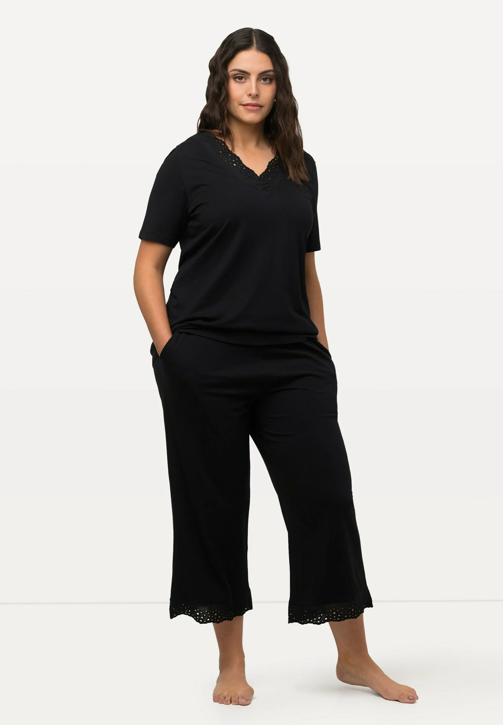 Ulla Popken SET LOCHSTICKEREI HALBARM - Pijama