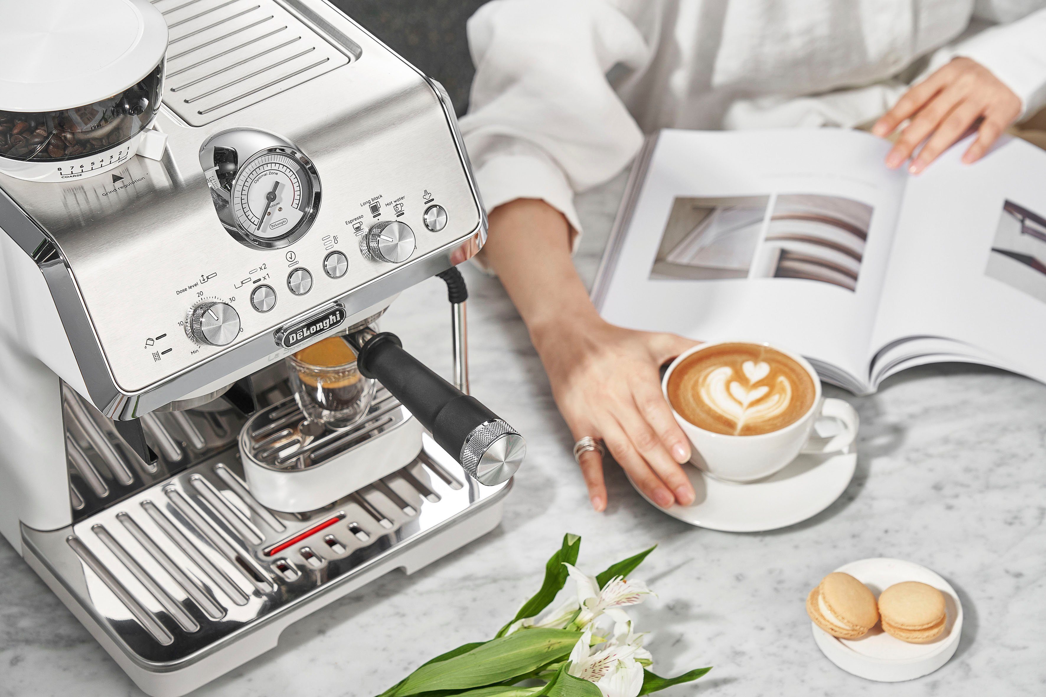 De'Longhi Siebträgermaschine LaSpecialista Arte EC9155.W, weiß, mit MyLatte Art System