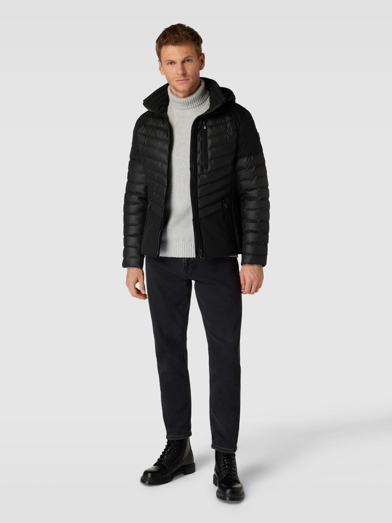 Funktionsjacke mit Zweiwege-Reißverschluss Modell 'REVOX' in schwarz