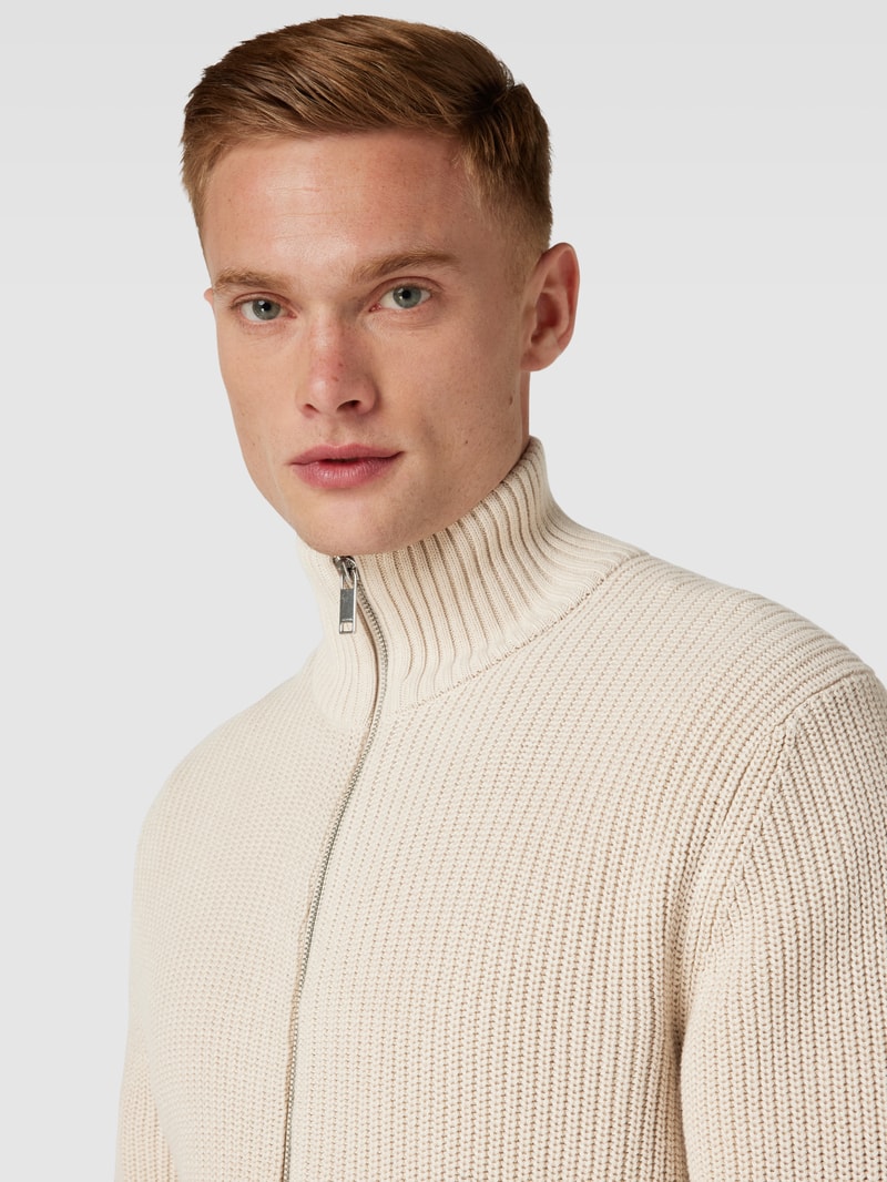 Strickjacke mit Stehkragen Modell 'MAIK' in sand
