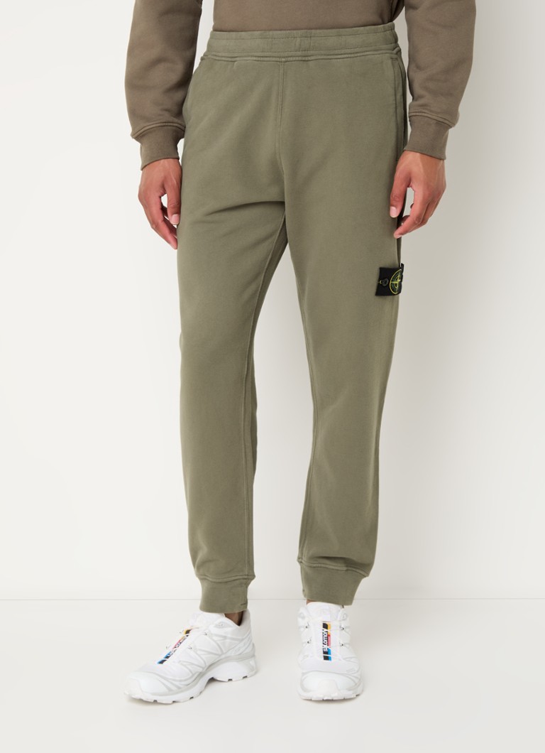 Pantaloni de trening Stone Island 08835 Slim Fit cu logo