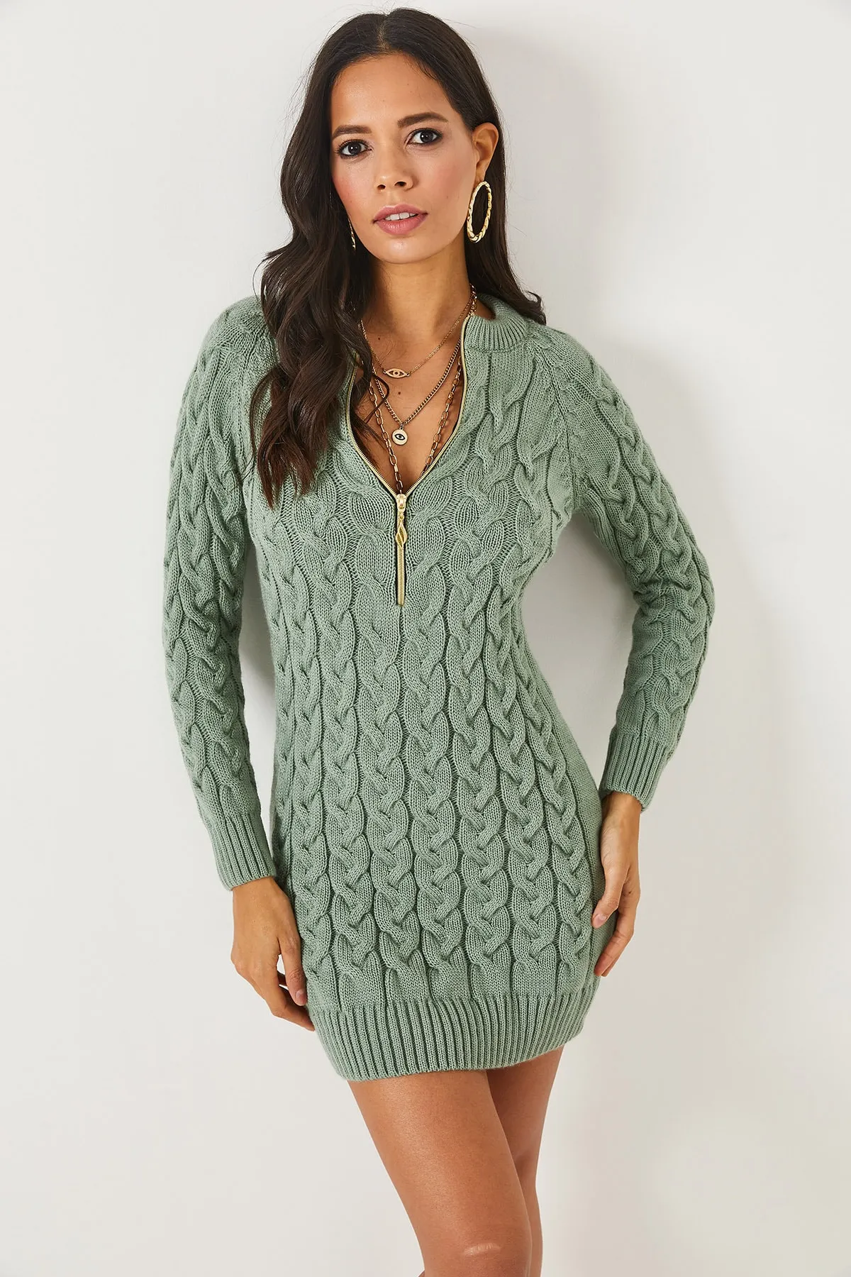 Olalook  Wassergrünes, geflochtenes Strickkleid mit Reißverschluss ELB-19001362