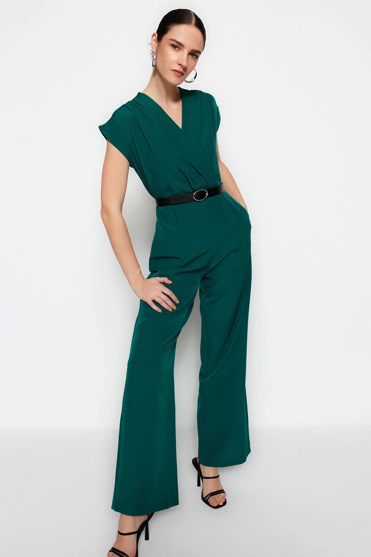 Trendyol Collection  Smaragdgrüner, zweireihiger Maxi-Weboverall mit Gürtel und Kragen TWOSS21TU0004