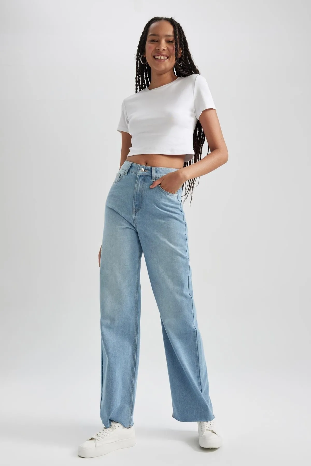 DeFacto  90er-Jahre-Jeans mit weitem Bein, hoher Taille und weitem Bein