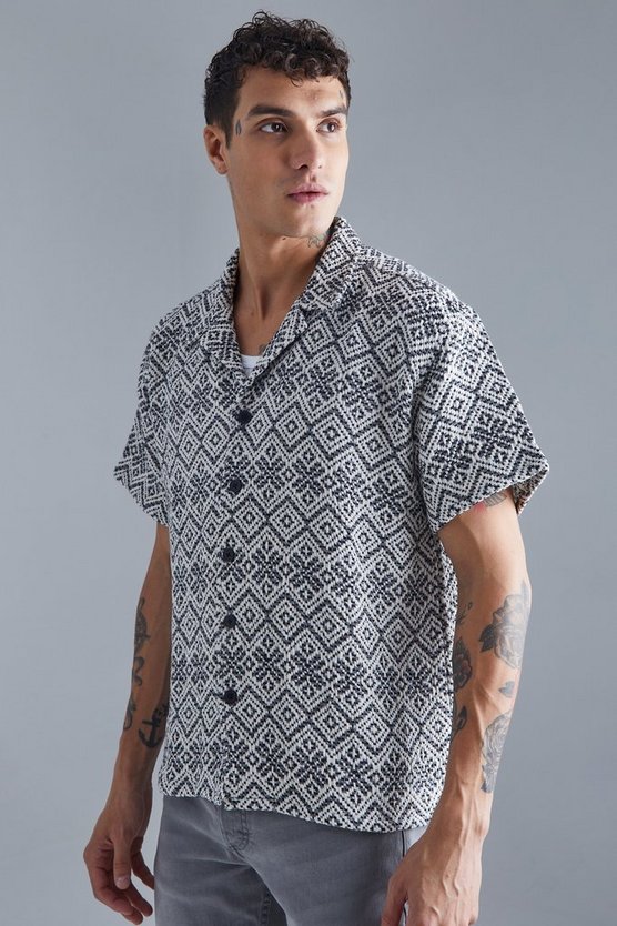 Kurzärmliges kastiges florales Jacquard-Hemd