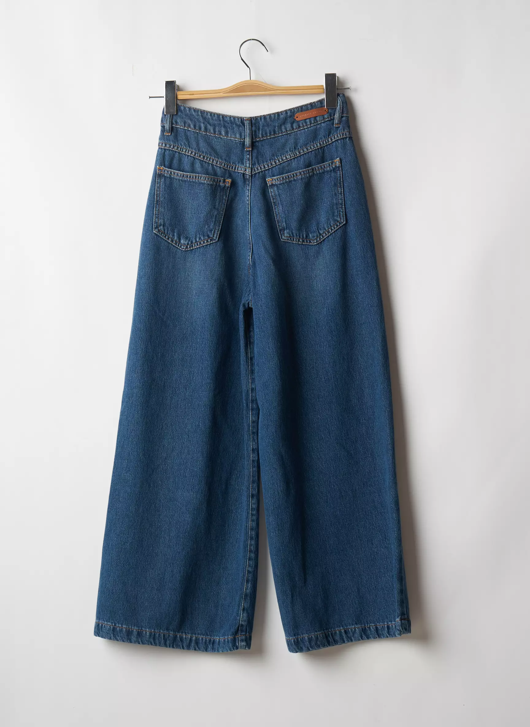 Atelier Boheme Jeans Coupe Large Femme couleur bleu