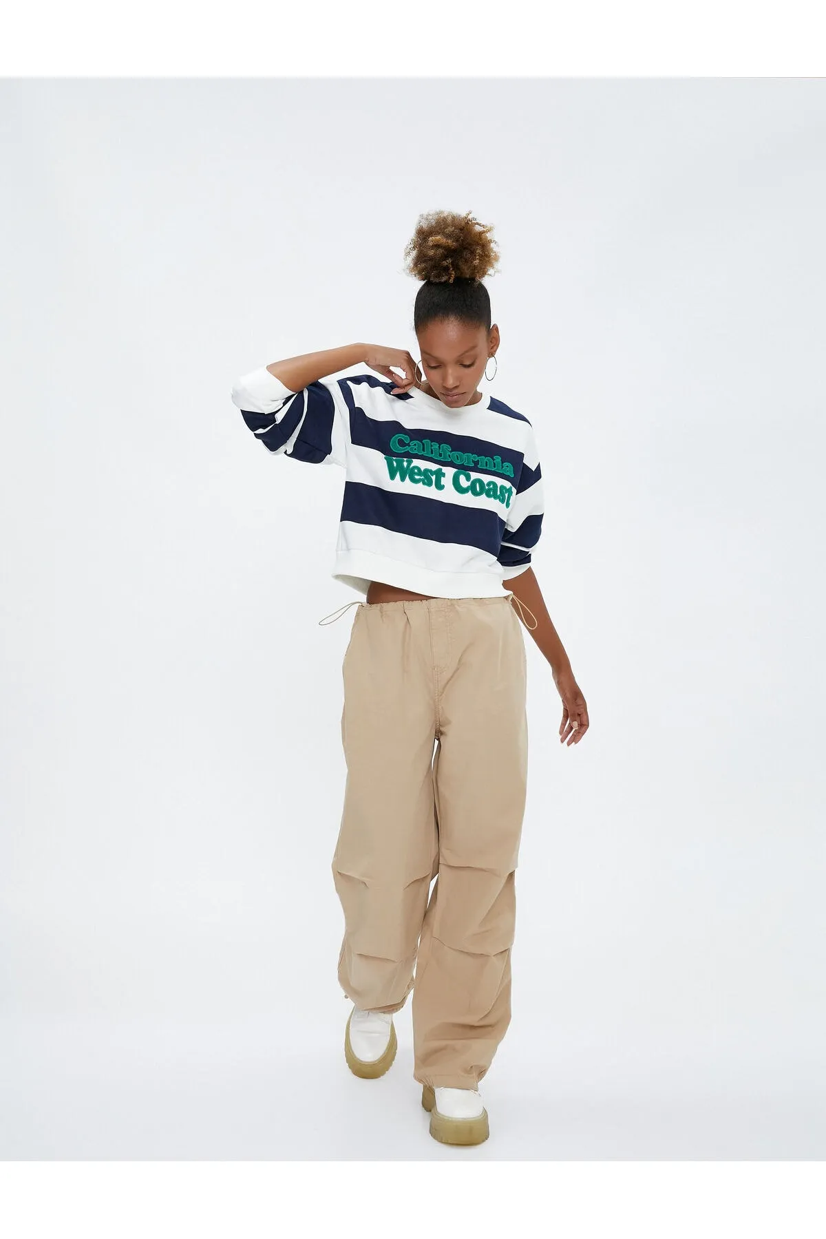 Koton  Fallschirmhose mit Tasche und elastischem Stopper aus Baumwolle