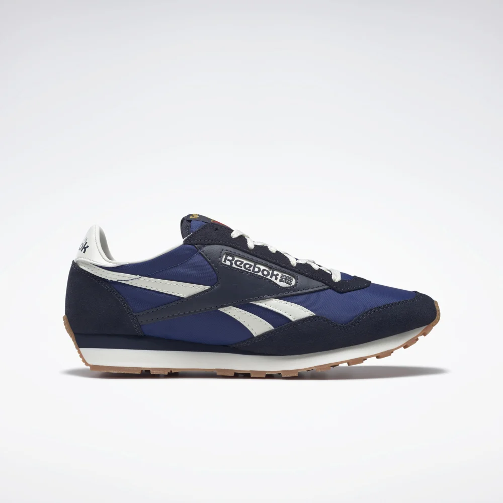 Reebok Aztec II GX2457 / blau
