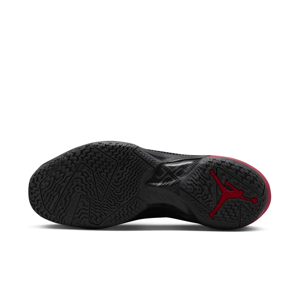 NIKE JORDAN XXXVII LOW DQ4122-007 / schwarz