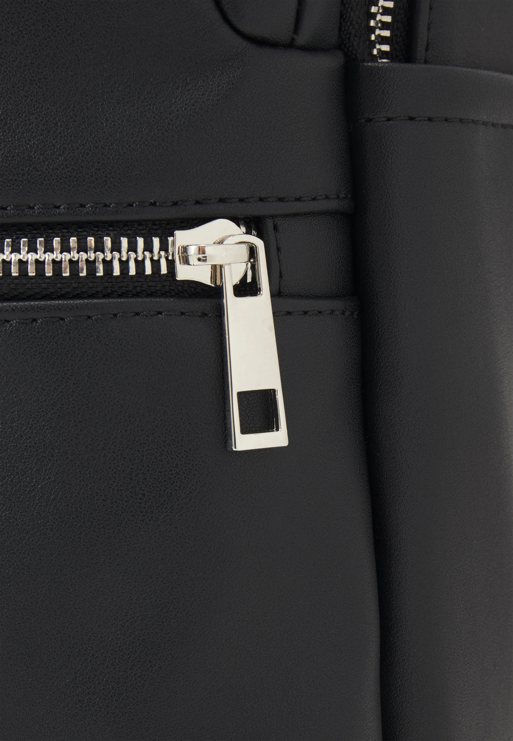 Pier One UNISEX - Mochila