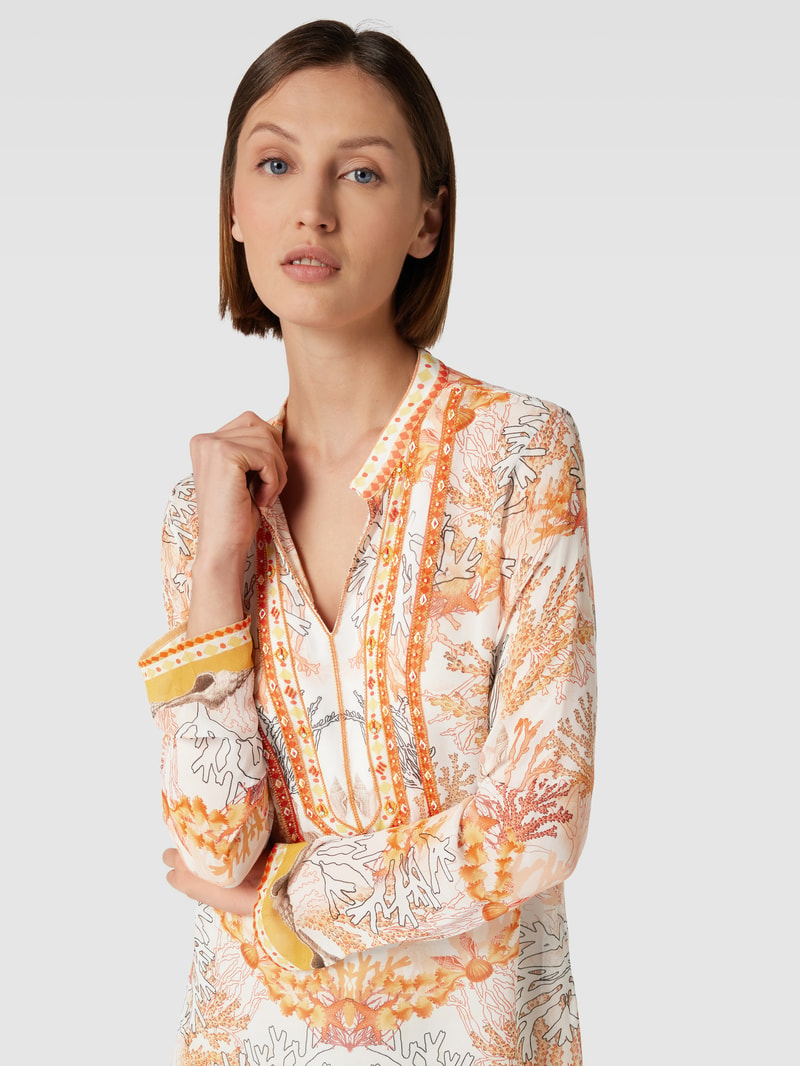 Bluse mit Ziersteinbesatz in koralle