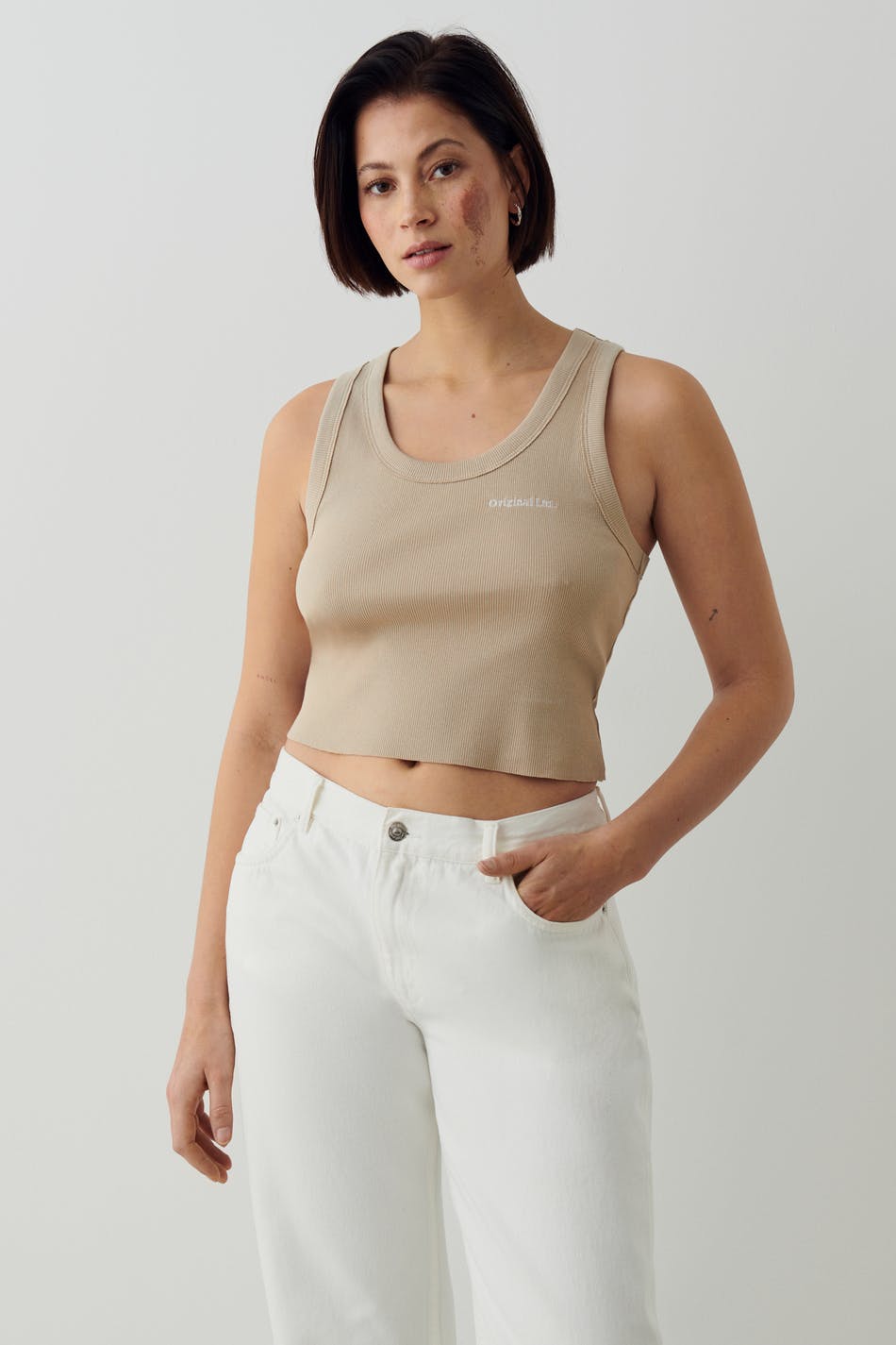 Embroidery singlet