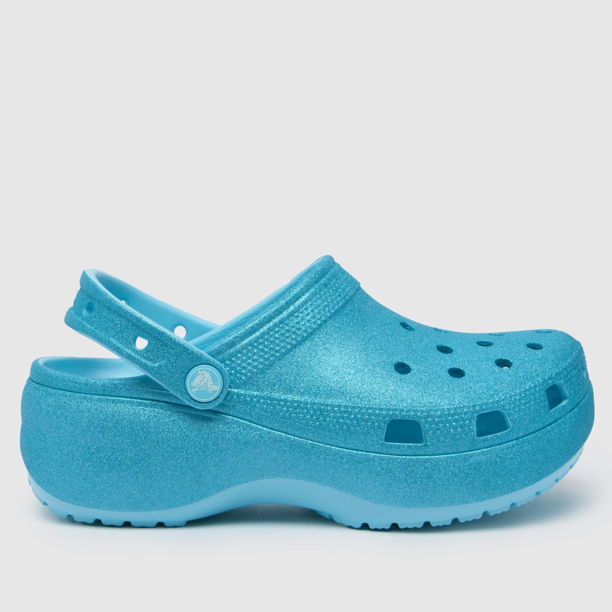Crocs Classic platform csillámos klumpa szandál halványkék színben