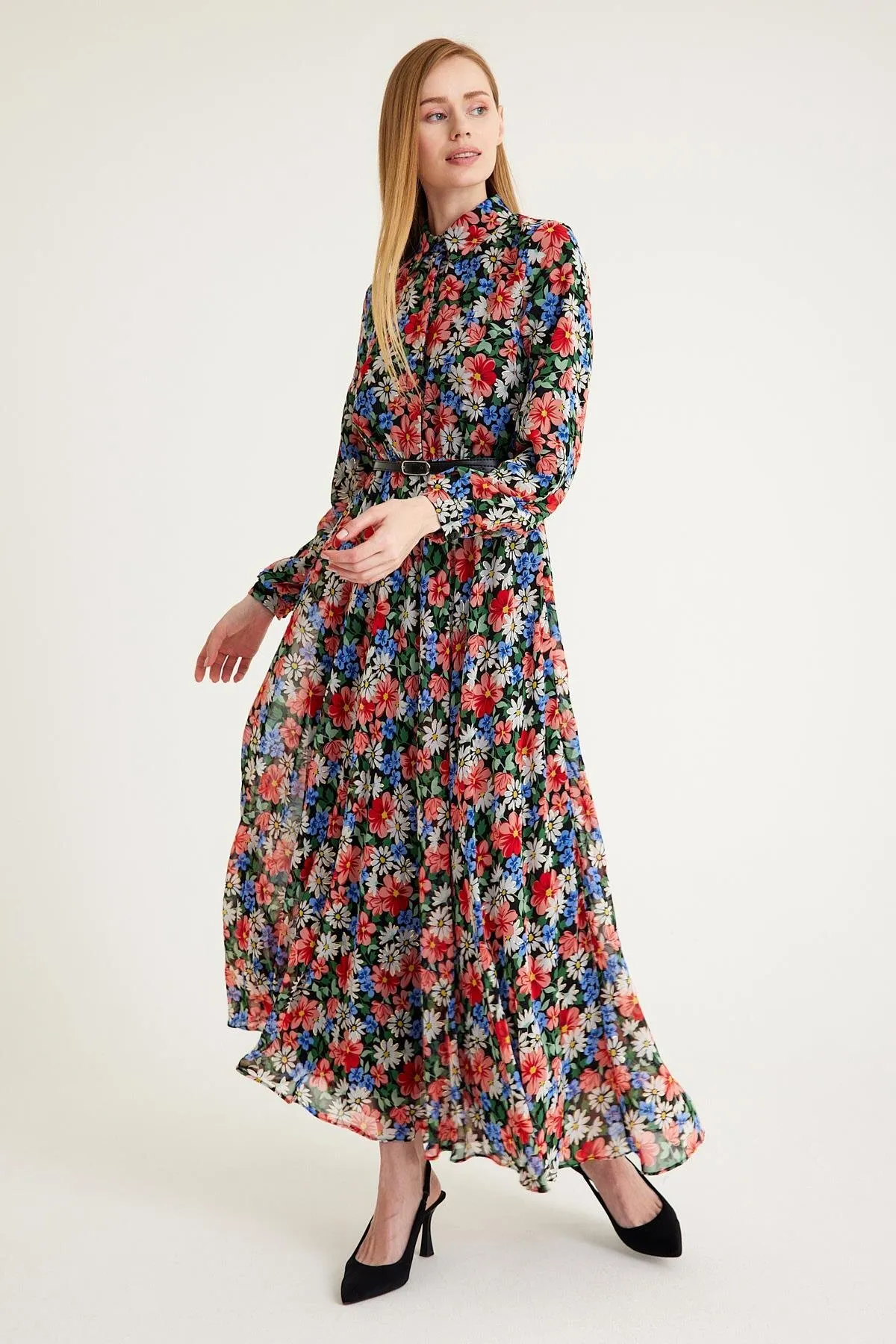 Olcay  Gemustertes Chiffonkleid - MERCAN 9619-EY mit geraffter Taille und Gürtel-Accessoires