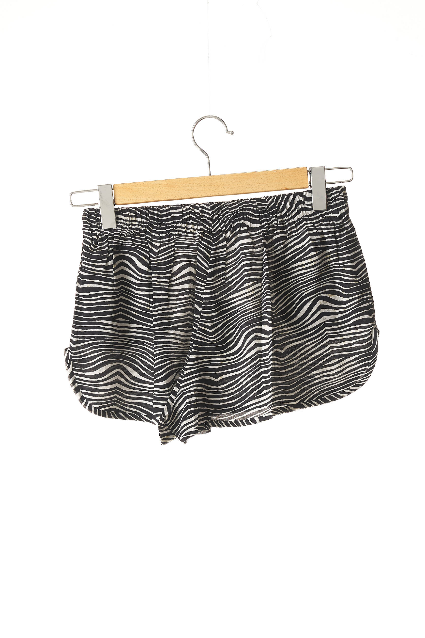 Pierre Balmain Shorts 1 Femme couleur noir