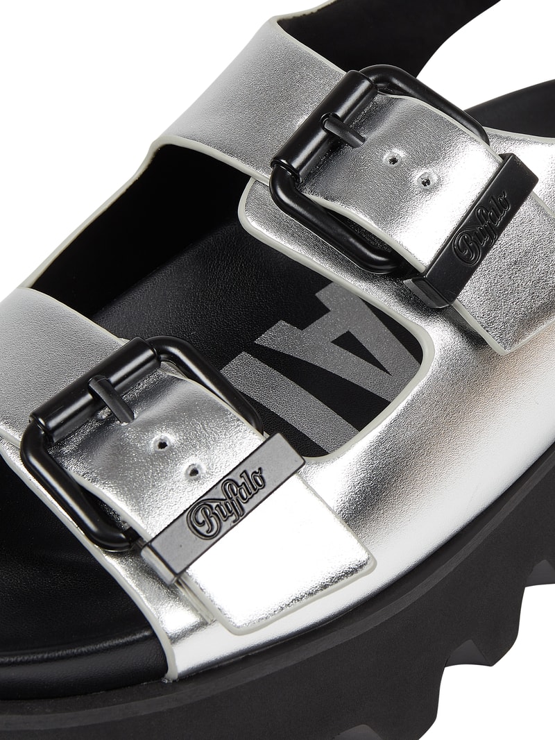 Sandalen in Metallic-Optik Modell 'Perry On' in silber