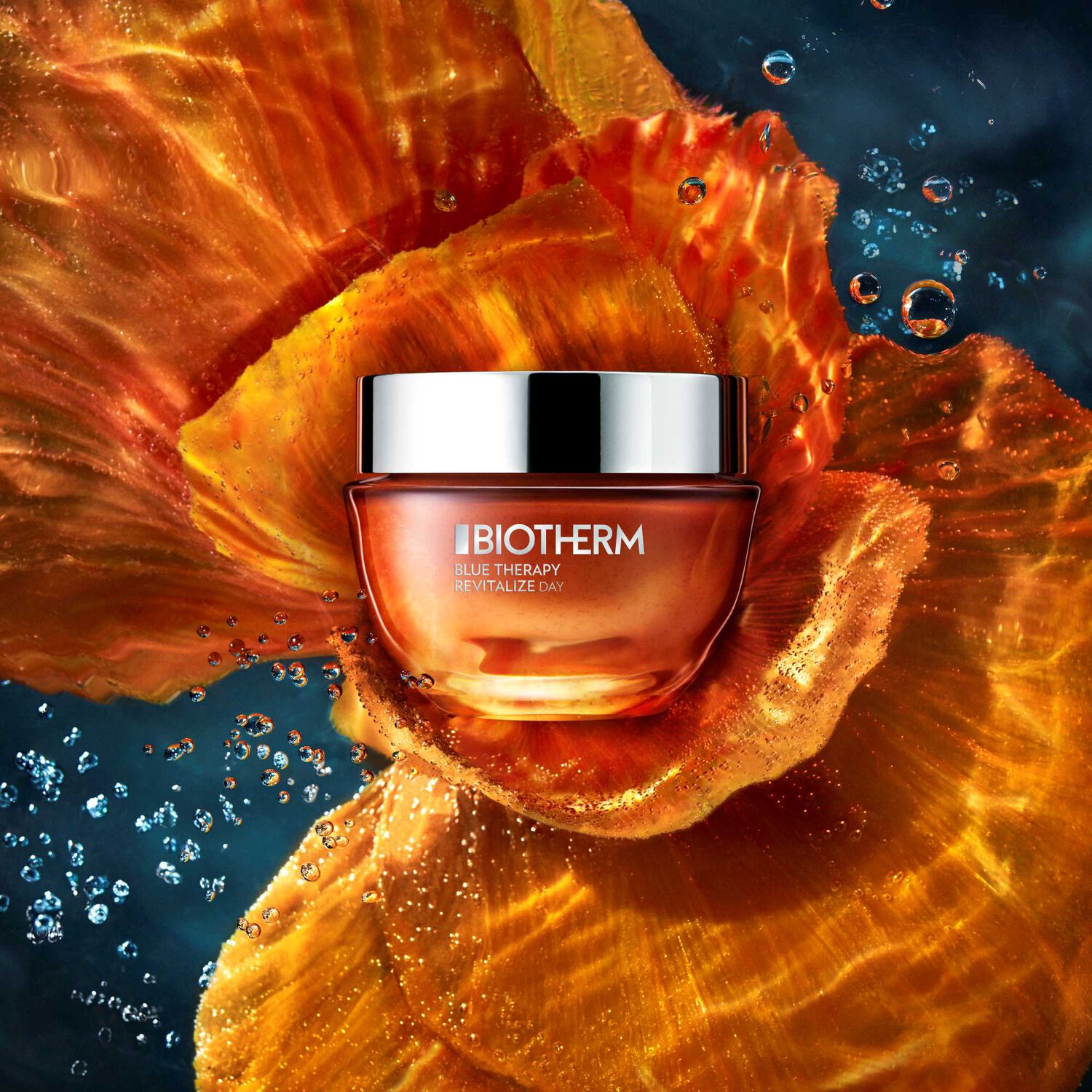 Biotherm Blue Therapy Revitalize Night Crème De Nuit Nutrition Et Éclat 50 ml