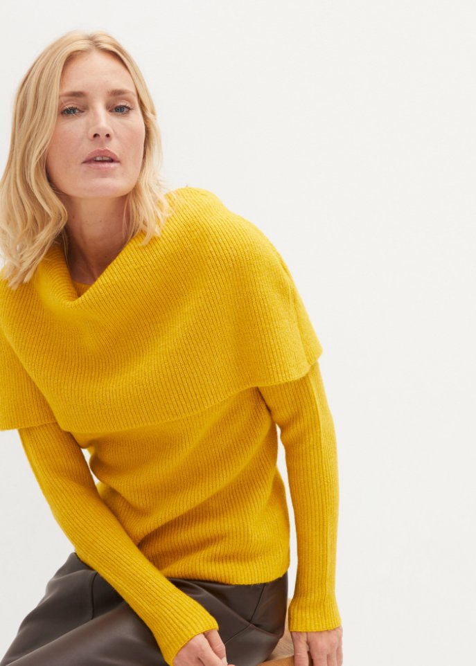 Pullover mit variablem Schal-Element