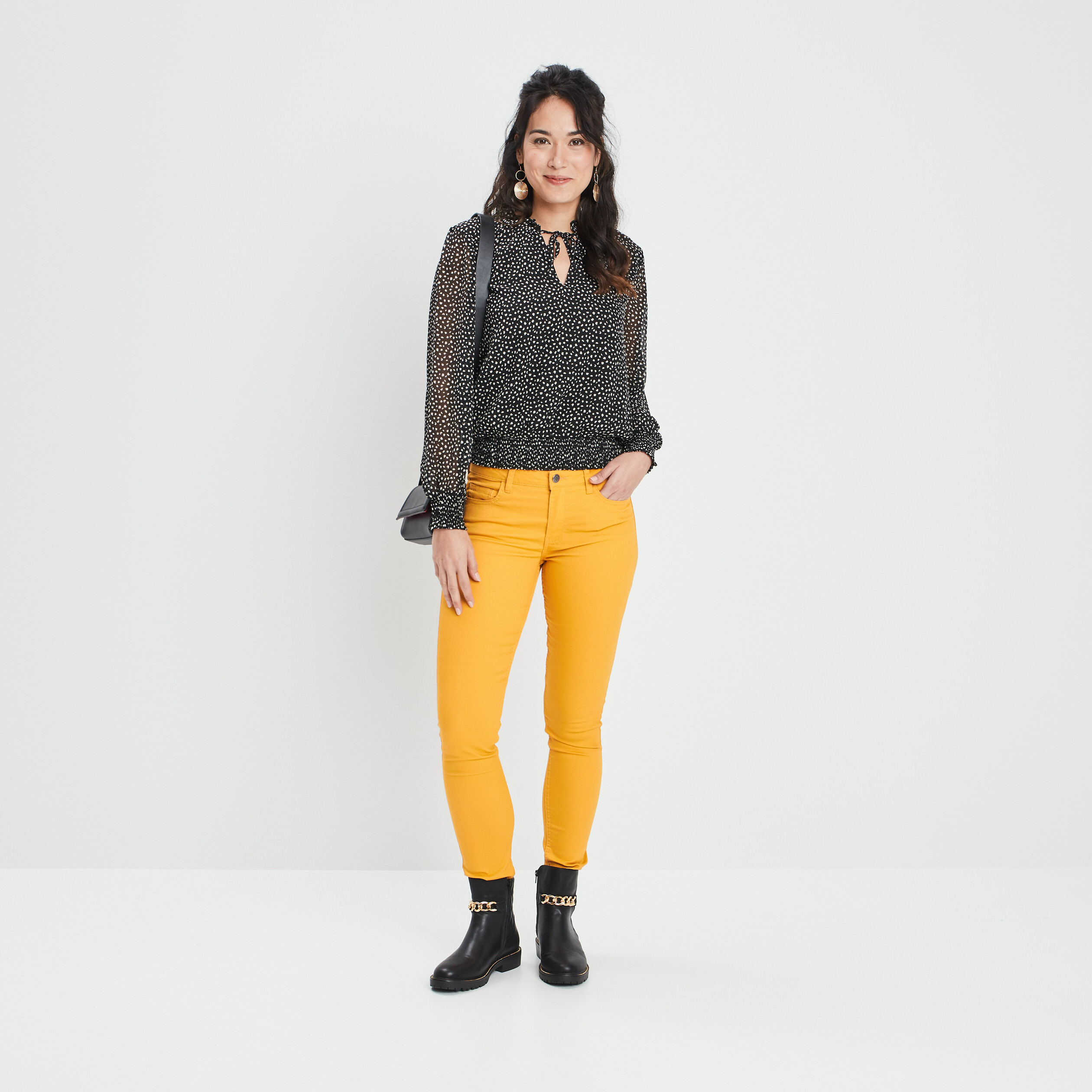 Blouse manches longues col montant noir femme | La Halle