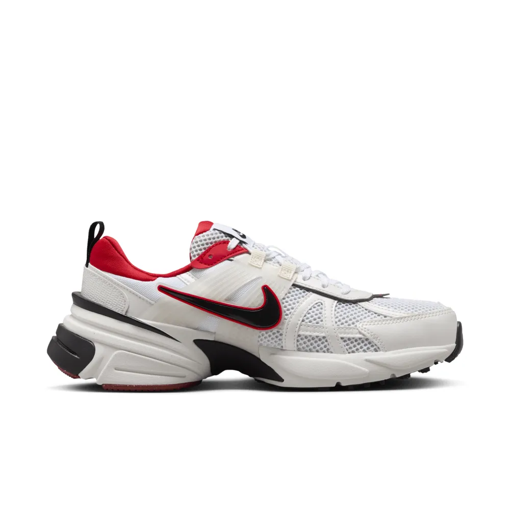 Nike V2K Run HF0120-100 / weiss