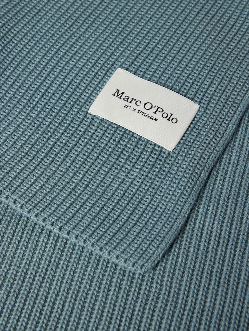 Set aus Schal und Mütze mit Label-Detail in marineblau