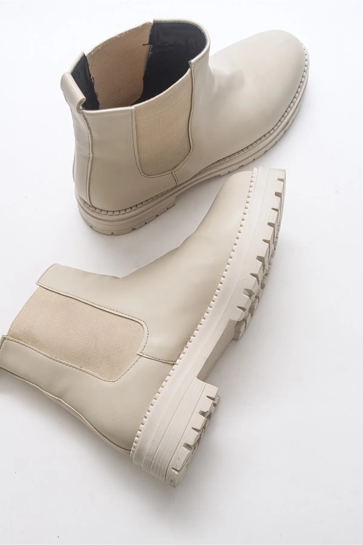 LuviShoes  Eigene beige Damenstiefel