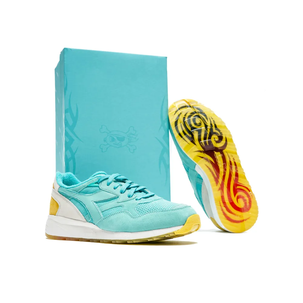 Diadora x iuter Spectrum N9002 Tour Pirati Pack 501.180114.70048 / blau