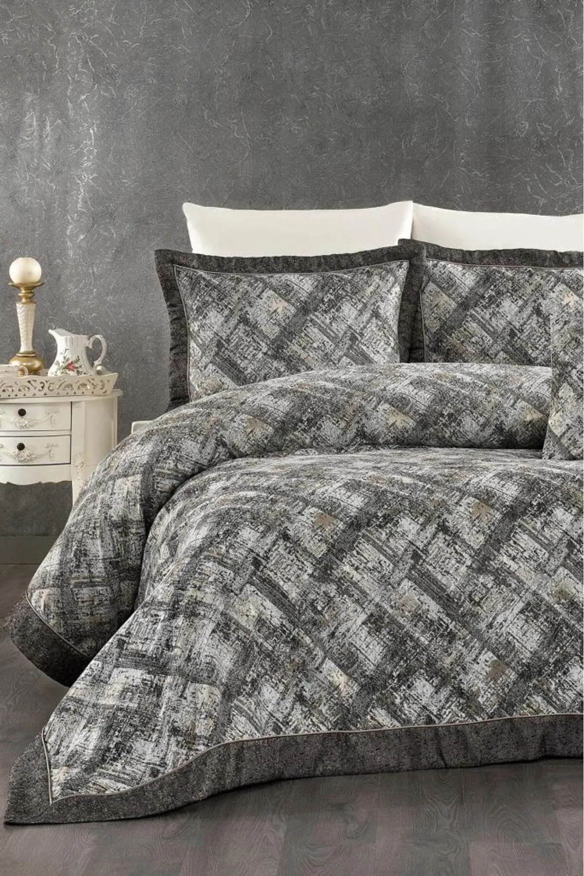 Çeyiz Diyarı  Dora 7-teiliges Chenille-Piqué-Set, Grün