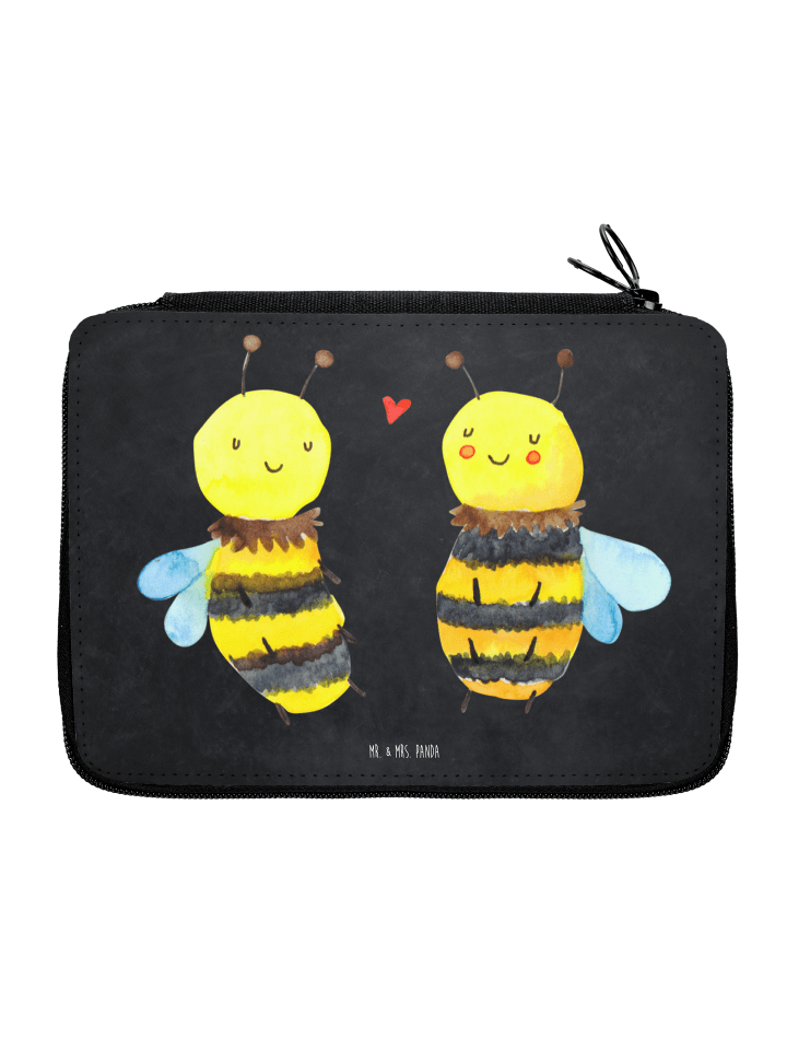 Mr. & Mrs. Panda Federmappe Biene Verliebt ohne Spruch in Kreidetafel günstig kaufen onesize