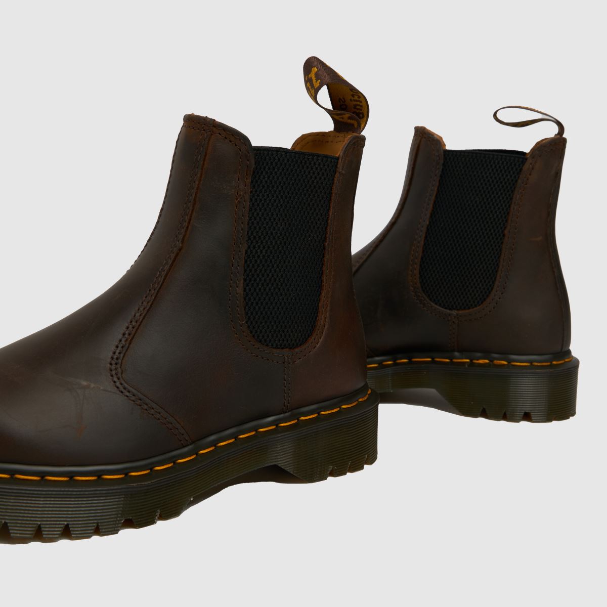 Dr. Martens 2976 bex csizma barna színben