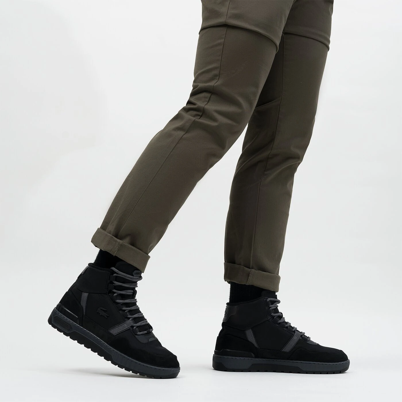 LACOSTE T-CLIP WNTR MID 222 2 Schwarz