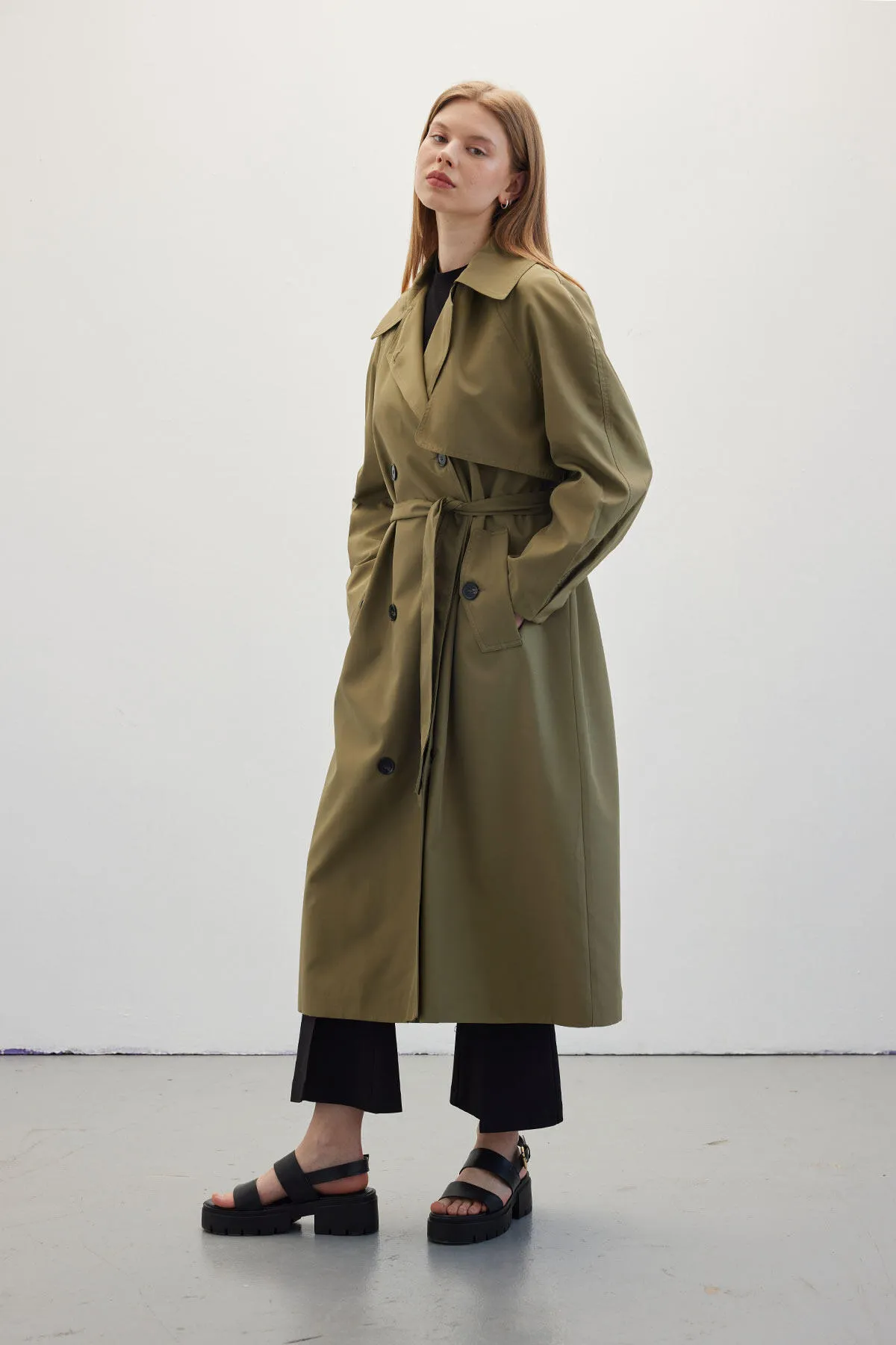 Manuka  Zweireihiger Trenchcoat in Grün