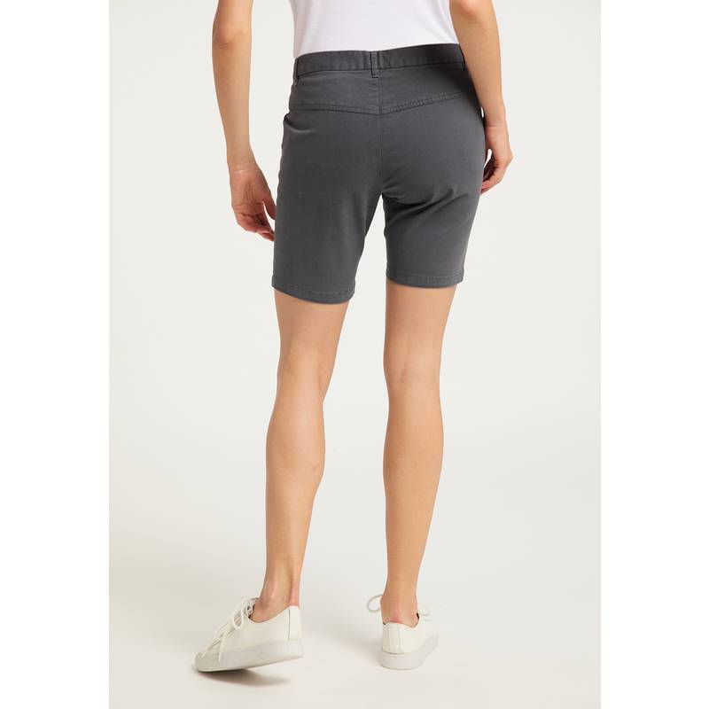 DreiMaster Shorts Damen