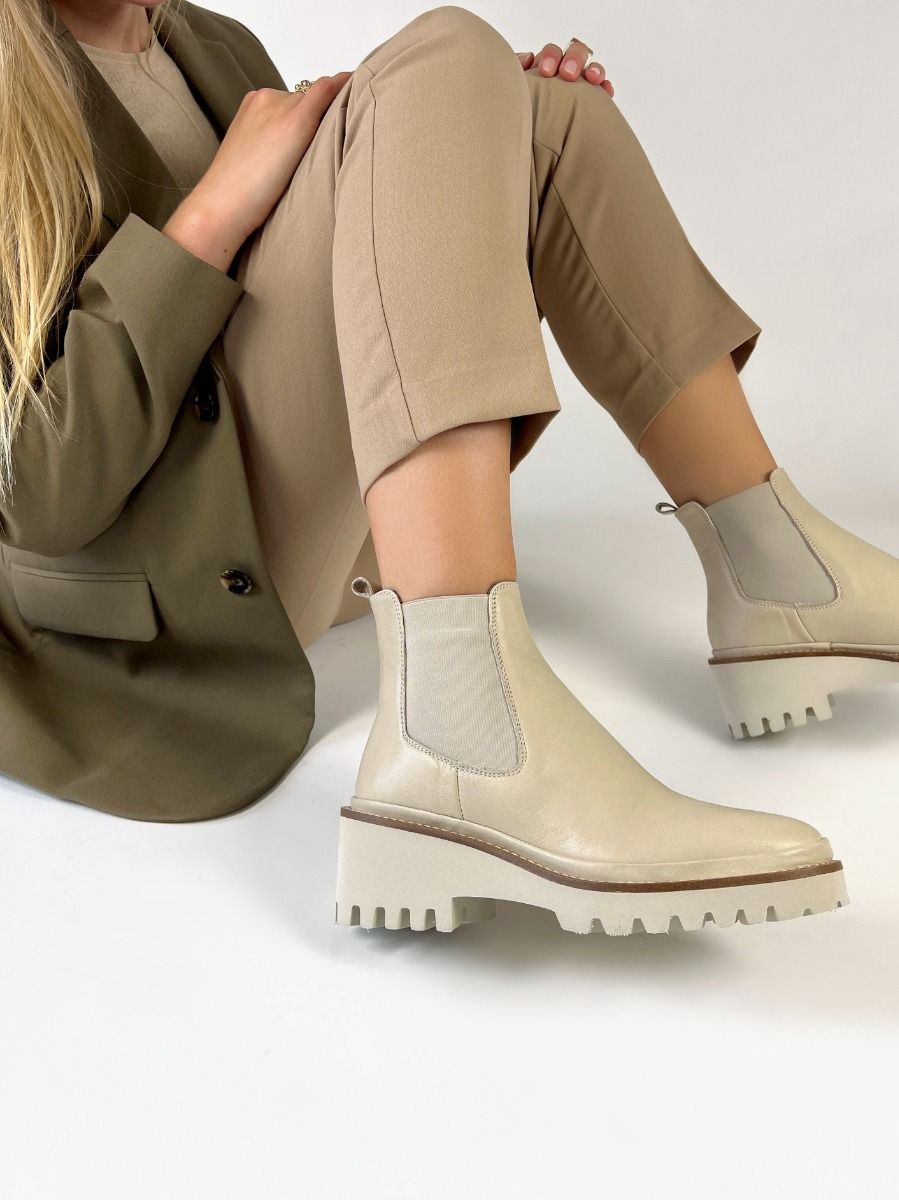 XSA  9176 520 - Beige