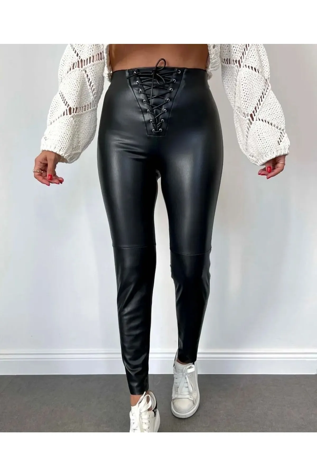Laluvia  Schwarze Lederleggings mit Seildetail auf der Vorderseite