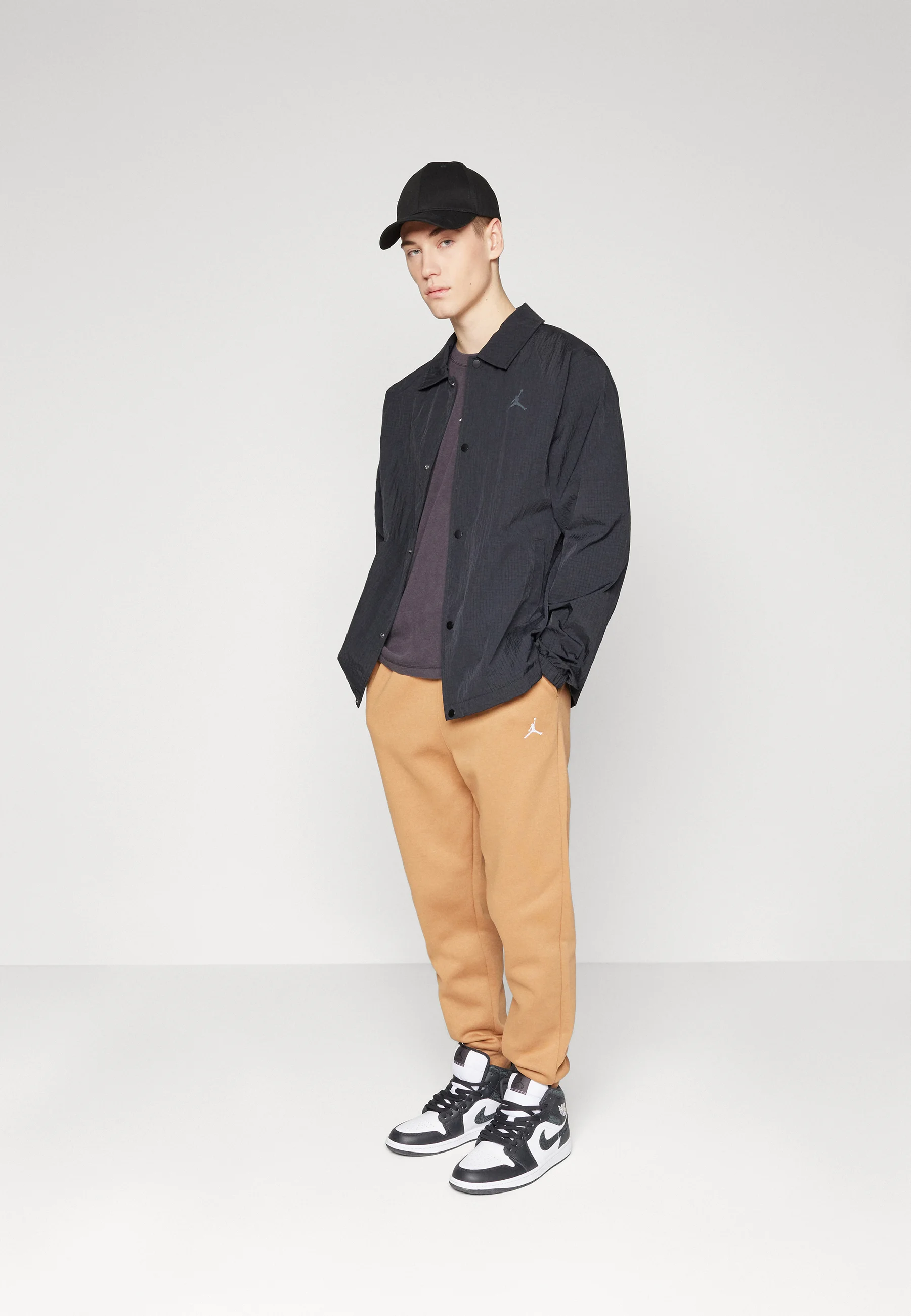 Jordan COACHES - Chaqueta ligera