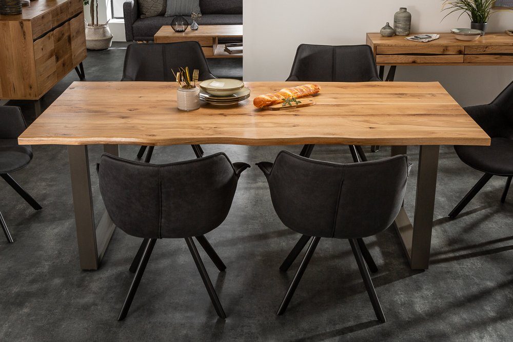 riess-ambiente Baumkantentisch LIVING EDGE 160cm natur / anthrazit (Einzelartikel, 1-St), Wildeiche-Massivholz · Metall · Kufen-Gestell · 3,5cm Platte · geölt