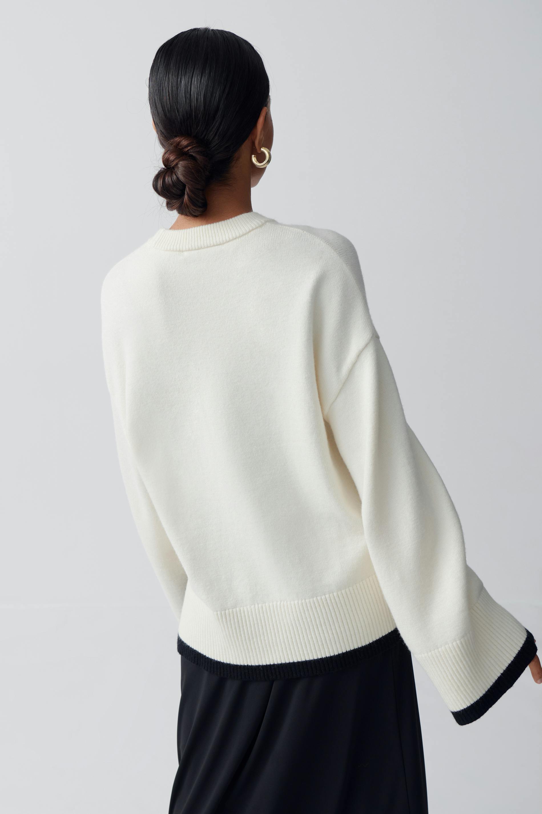 Contrast knit sweater