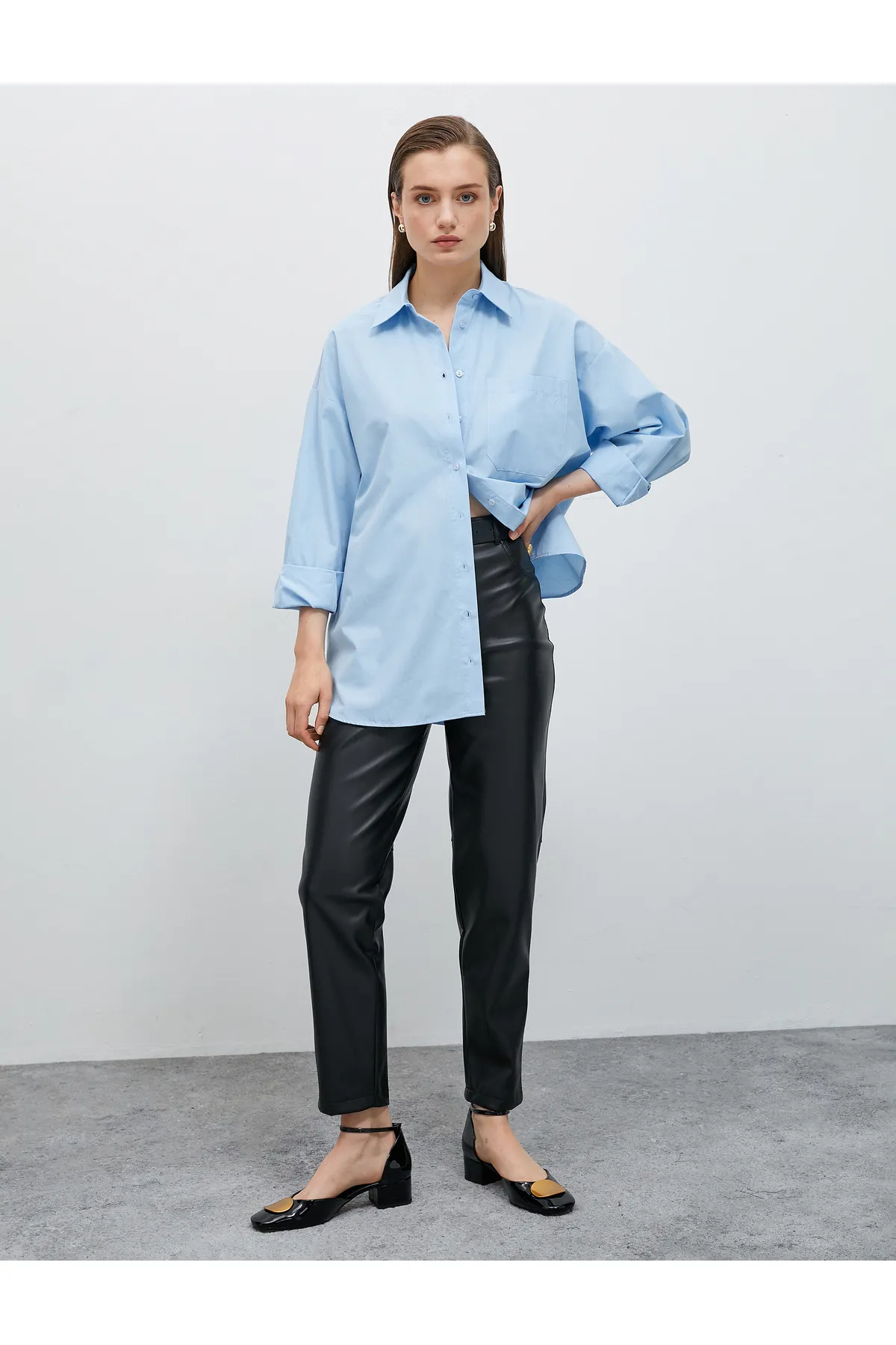 Koton  Oversize-Hemd aus Baumwolle mit Taschendetail