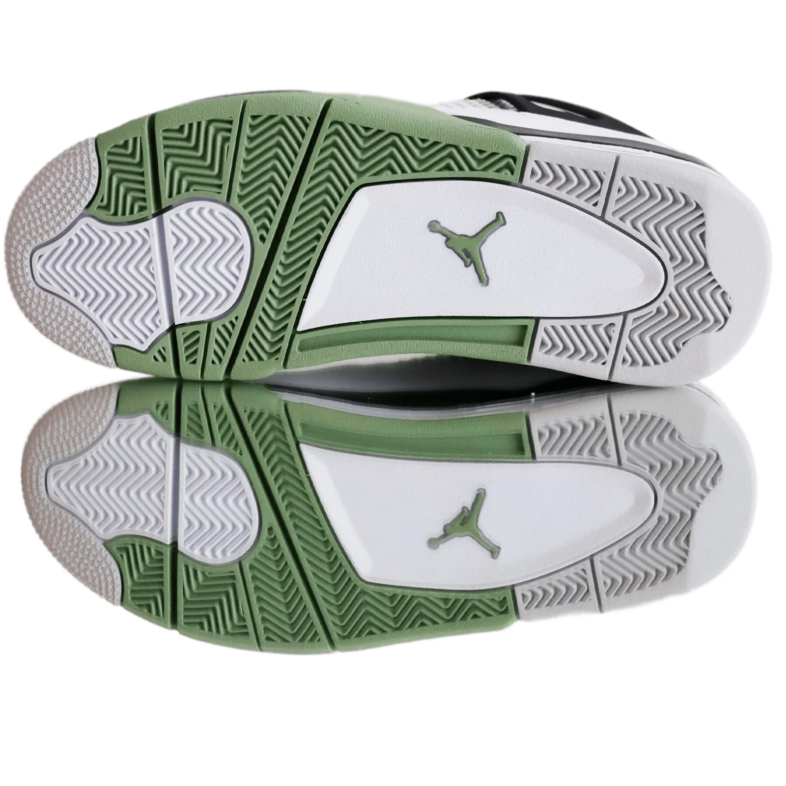 Jordan 4 Retro Seafoam