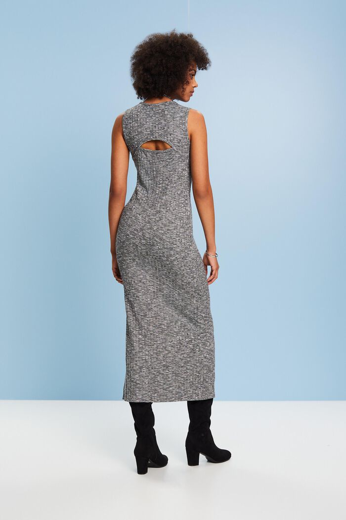 Geripptes, meliertes Midikleid