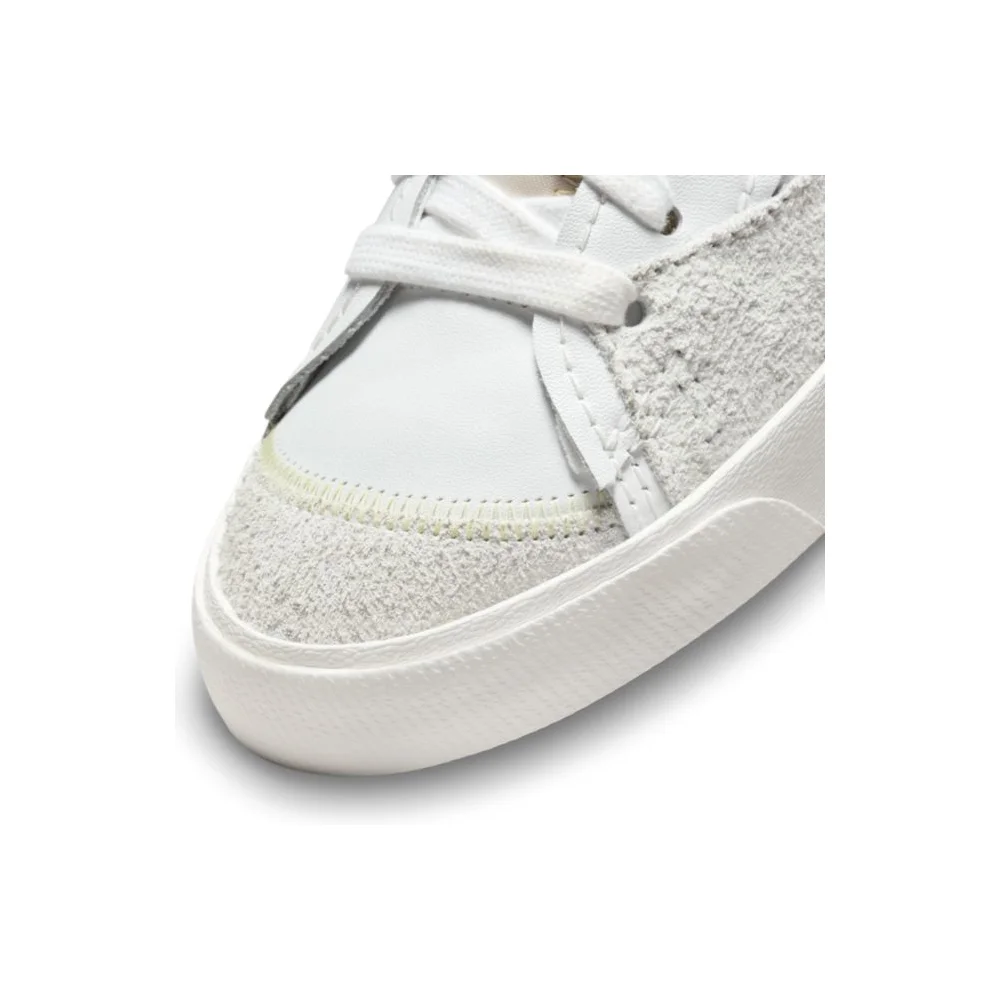 Nike Blazer Mid 77 Jumbo DR8595-100 / weiss