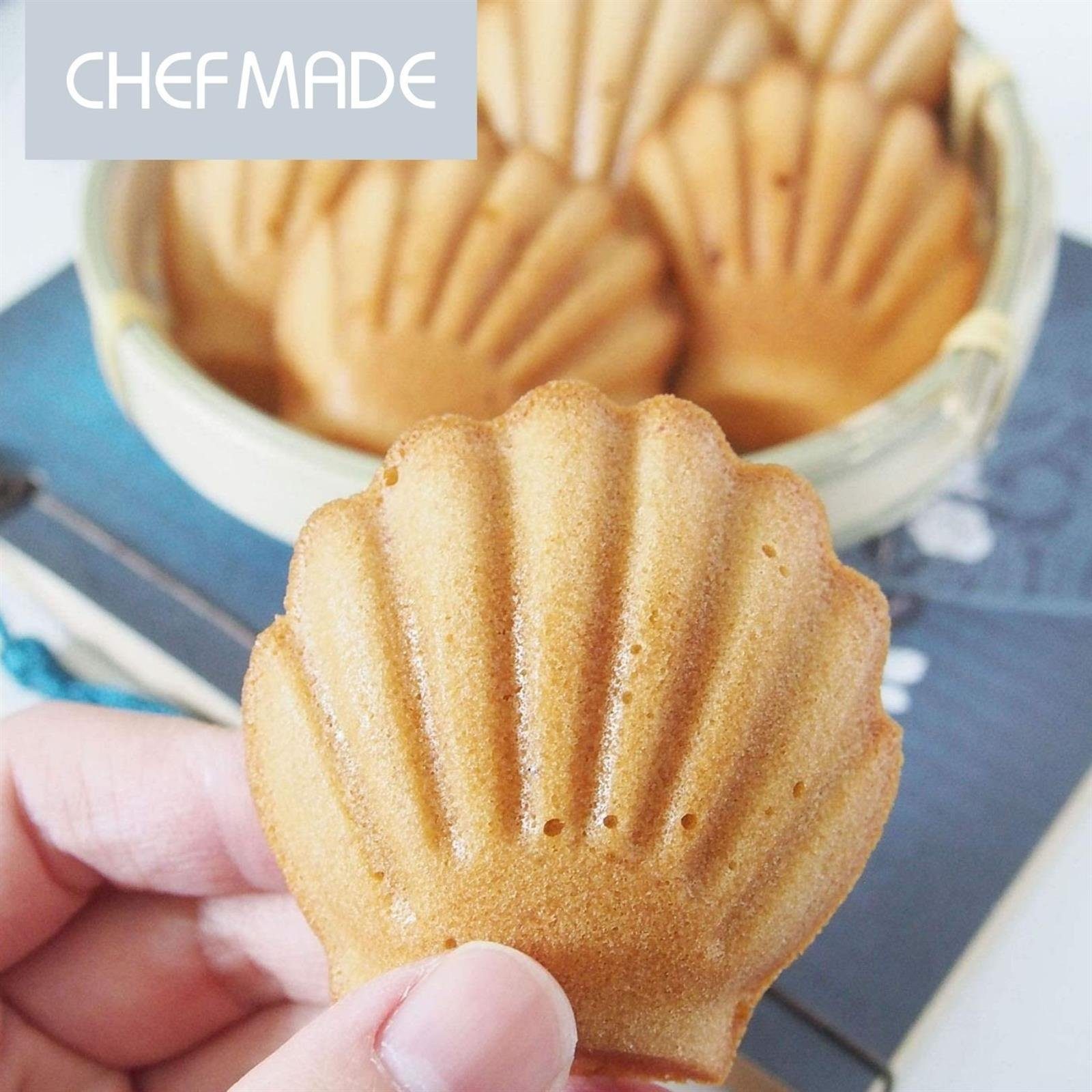 Chefmade Backblech Kuchenblech, Karbonstahl, (CHEFMADE, 12 Mulden Madeleineblech, 325x257x19mm, Champagnergold, antihaft- & silikonbeschichtet, Bärentatzen-Form, Backförmchen, Muschelmotiv, Financiers Form, Keksform, Karbonstahl, 1-St., Premium), Mad