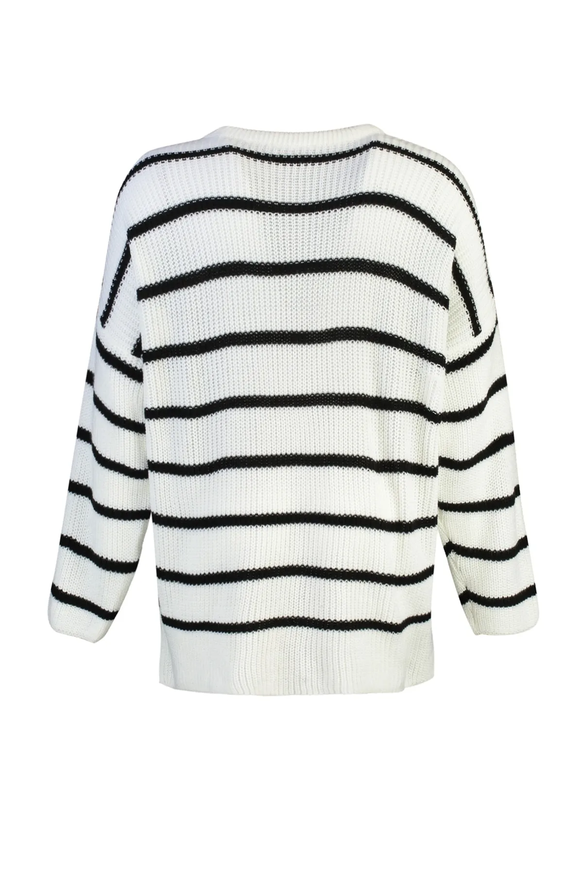 Trendyol Curve  Ecru gestreifter Strickpullover mit niedriger Schulterpartie